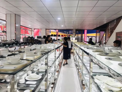 熱烈祝賀南陽(yáng)地區(qū)最具特色的廚具工廠店盛大開(kāi)業(yè)